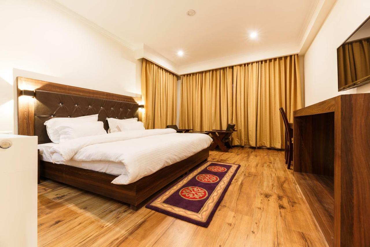 Hotel Leh Plaza Dış mekan fotoğraf